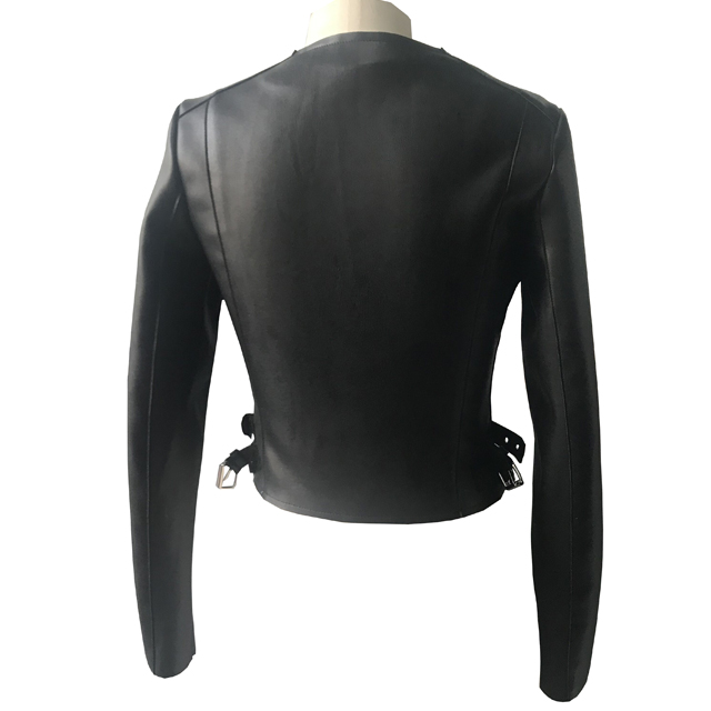 女性のための金属のバックルが付いている屋外のジャケットPUののどの革のジャケットまでの方法ジッパー